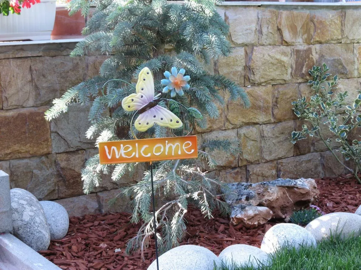 Aurora Guest House Golden Sands